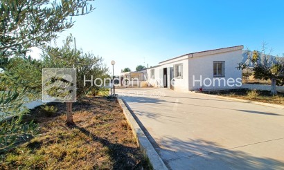 Herverkoop - Villa - Barbarroja