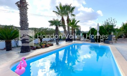 Resale - Villa - HONDON DE LOS FRAILES