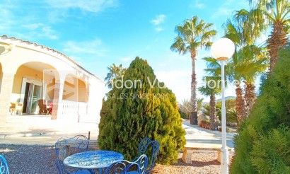 Resale - Villa - HONDON DE LOS FRAILES