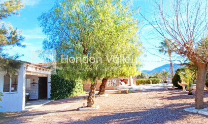 Resale - Villa - HONDON DE LOS FRAILES