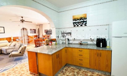 Resale - Villa - HONDON DE LOS FRAILES