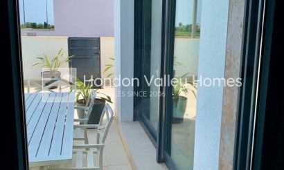 Resale - Villa - Daya Nueva
