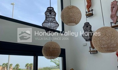 Resale - Villa - Daya Nueva