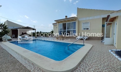 Resale - Villa - Fortuna