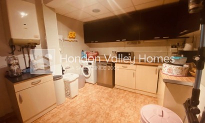 Resale - Villa - Albatera