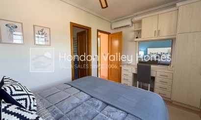 Herverkoop - Villa - Hondón de las Nieves