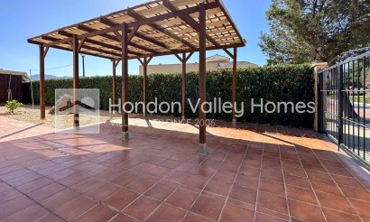 Resale - Villa - LA ROMANA