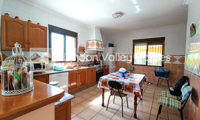 Revente - Ville - Aspe