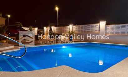 Herverkoop - Villa - Hondón de las Nieves