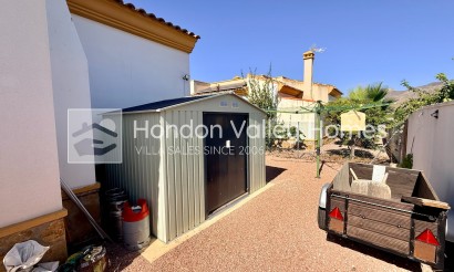 Herverkoop - Villa - Hondón de las Nieves