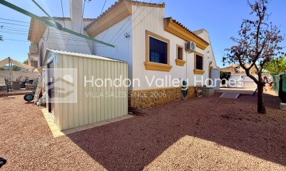 Herverkoop - Villa - Hondón de las Nieves