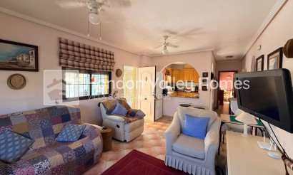 Herverkoop - Villa - Hondón de las Nieves