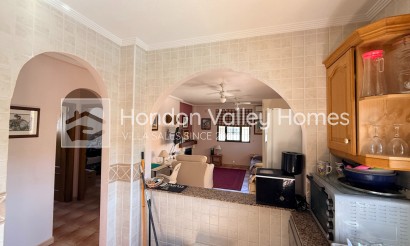 Herverkoop - Villa - Hondón de las Nieves