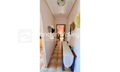 Herverkoop - Villa - Hondón de las Nieves