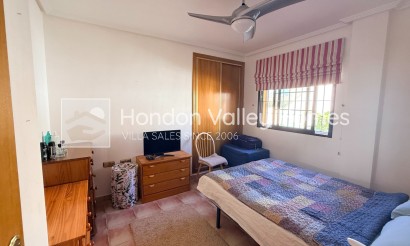 Herverkoop - Villa - Hondón de las Nieves