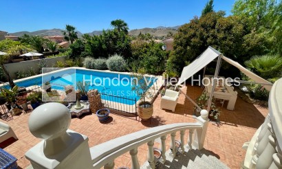 Herverkoop - Villa - Hondón de las Nieves