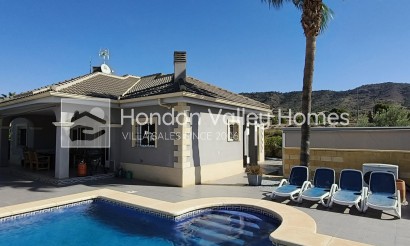 Reventa - Villa - Detached - La Romana