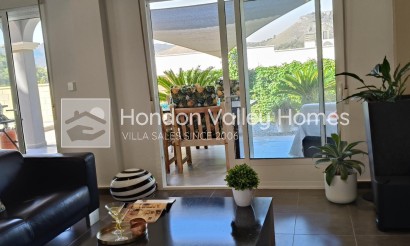 Reventa - Villa - Detached - La Romana