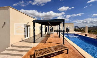 Herverkoop - Villa - Macisvenda