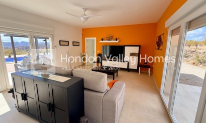 Herverkoop - Villa - Macisvenda