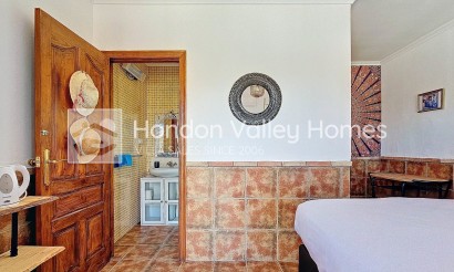 Resale - Villa - Crevillente