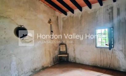 Herverkoop - Finca - La Romana