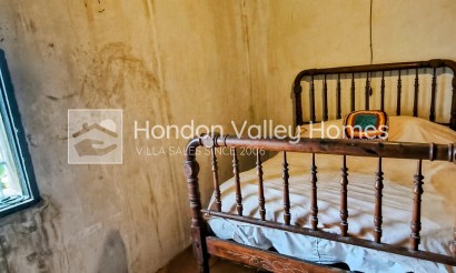 Herverkoop - Finca - La Romana