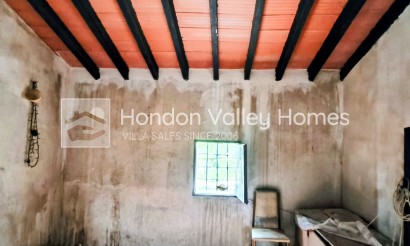 Herverkoop - Finca - La Romana