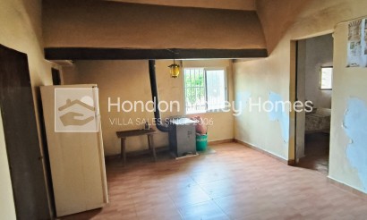 Herverkoop - Finca - La Romana