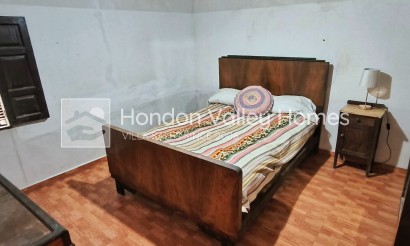 Herverkoop - Finca - La Romana