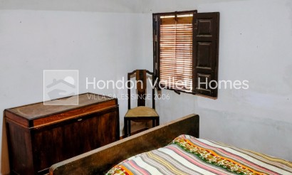 Herverkoop - Finca - La Romana