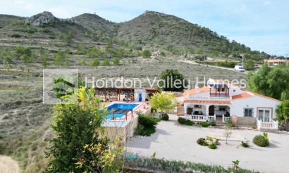 Herverkoop - Villa - Detached - Hondón de los Fráiles