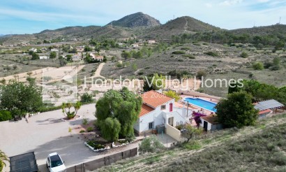 Herverkoop - Villa - Detached - Hondón de los Fráiles