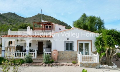Herverkoop - Villa - Detached - Hondón de los Fráiles