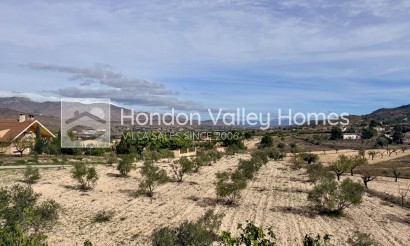 Herverkoop - Villa - Detached - Hondón de los Fráiles