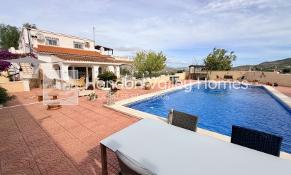 Herverkoop - Villa - Detached - Hondón de los Fráiles