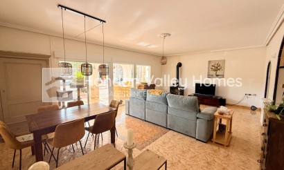 Herverkoop - Villa - Detached - Hondón de los Fráiles