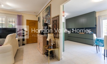 Herverkoop - Independent villa - La Zarza