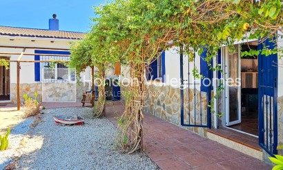 Resale - Villa - Crevillente