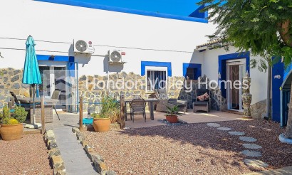 Resale - Villa - Crevillente