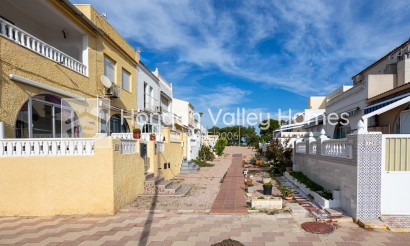 Revente - Terraced house / Townhouse - Torrevieja - La Siesta