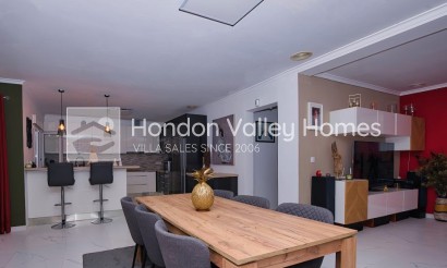 Herverkoop - Villa - Macisvenda