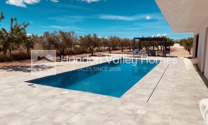 Neubau / In Entwicklung - Villa - Macisvenda