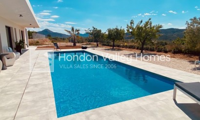 Neubau / In Entwicklung - Villa - Macisvenda