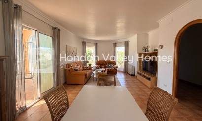 Reventa - Villa - Hondón de las Nieves