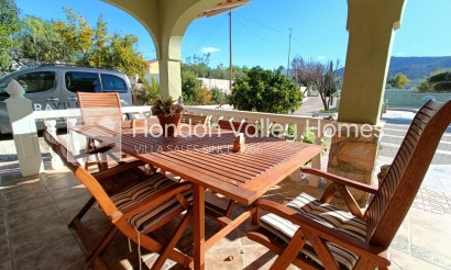 Wiederverkauf - Villa - Hondón de los Fráiles