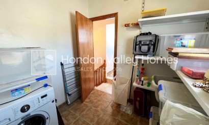 Wiederverkauf - Villa - Hondón de los Fráiles