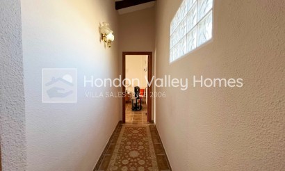 Wiederverkauf - Villa - Hondón de los Fráiles