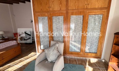 Wiederverkauf - Villa - Hondón de los Fráiles