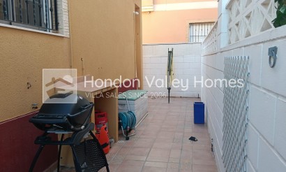 Reventa - House - Detached Villa (4) - Los Montesinos - La Herrada